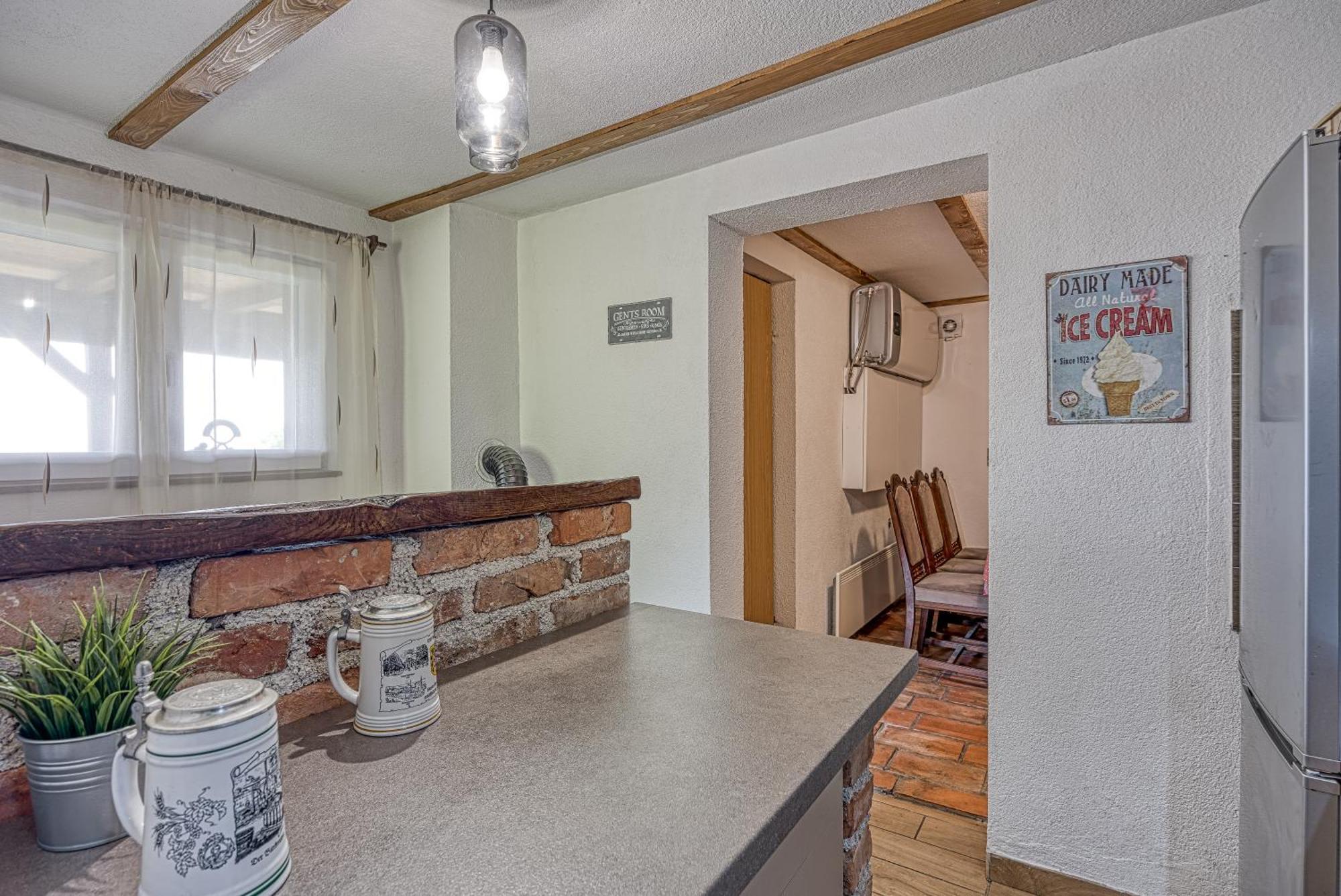 Holiday Home Primus ยาสเตรบาร์สโก ภายนอก รูปภาพ